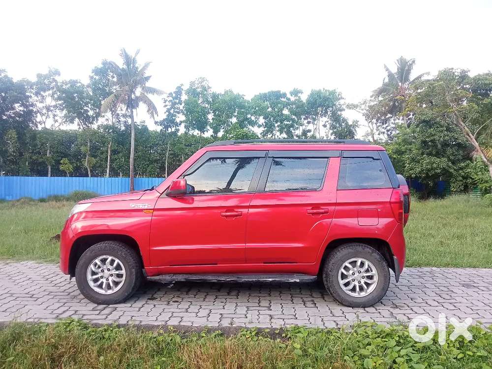 Mahindra Tuv 300 Mhawk100 2016 Diesel 79000 Km Driven