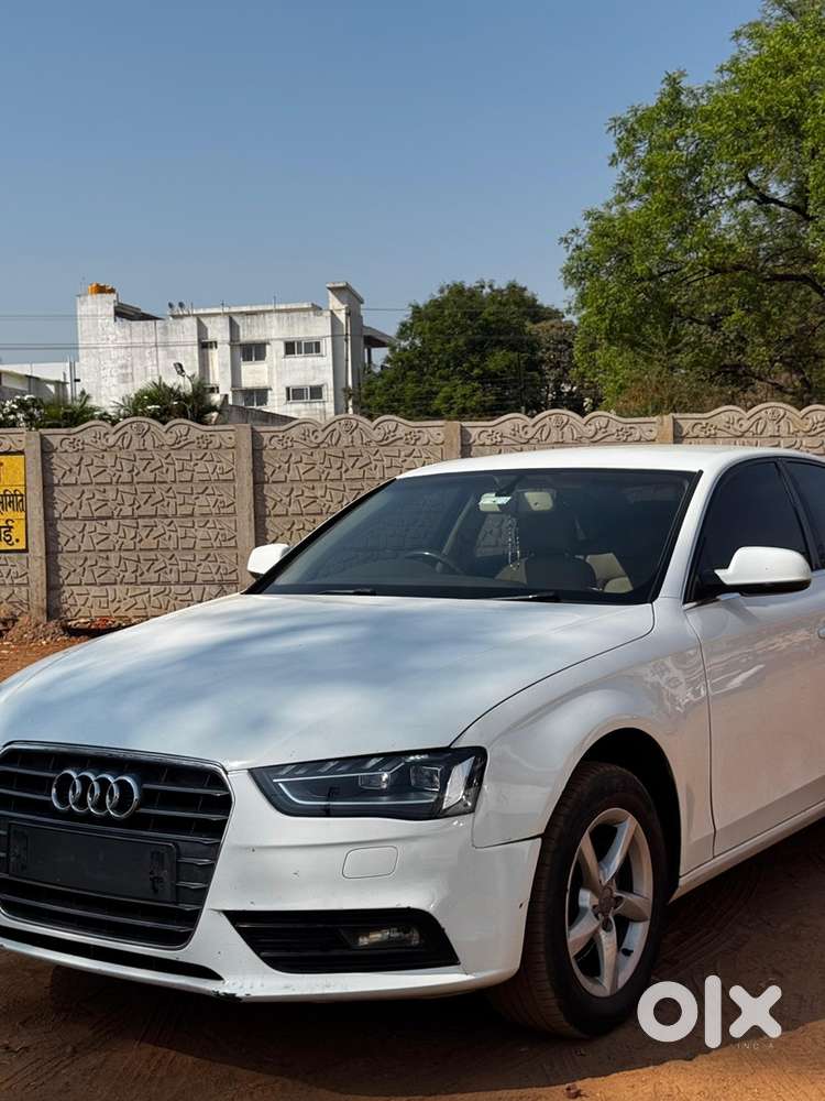Audi A4 2014 Diesel 77498 Km Driven