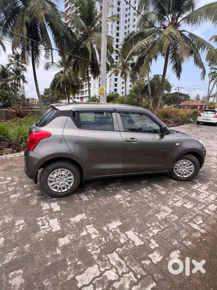 Maruti Suzuki Swift 1.2 Lxi (o), 2019, Petrol