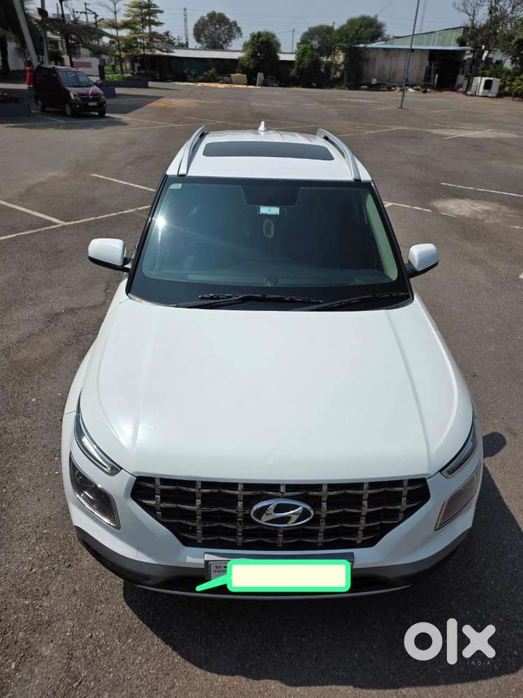 Hyundai Venue 2020 Diesel Well Maintained
