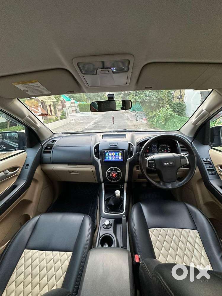 Isuzu D-max V-cross Z 4x4 Mt, 2017, Diesel