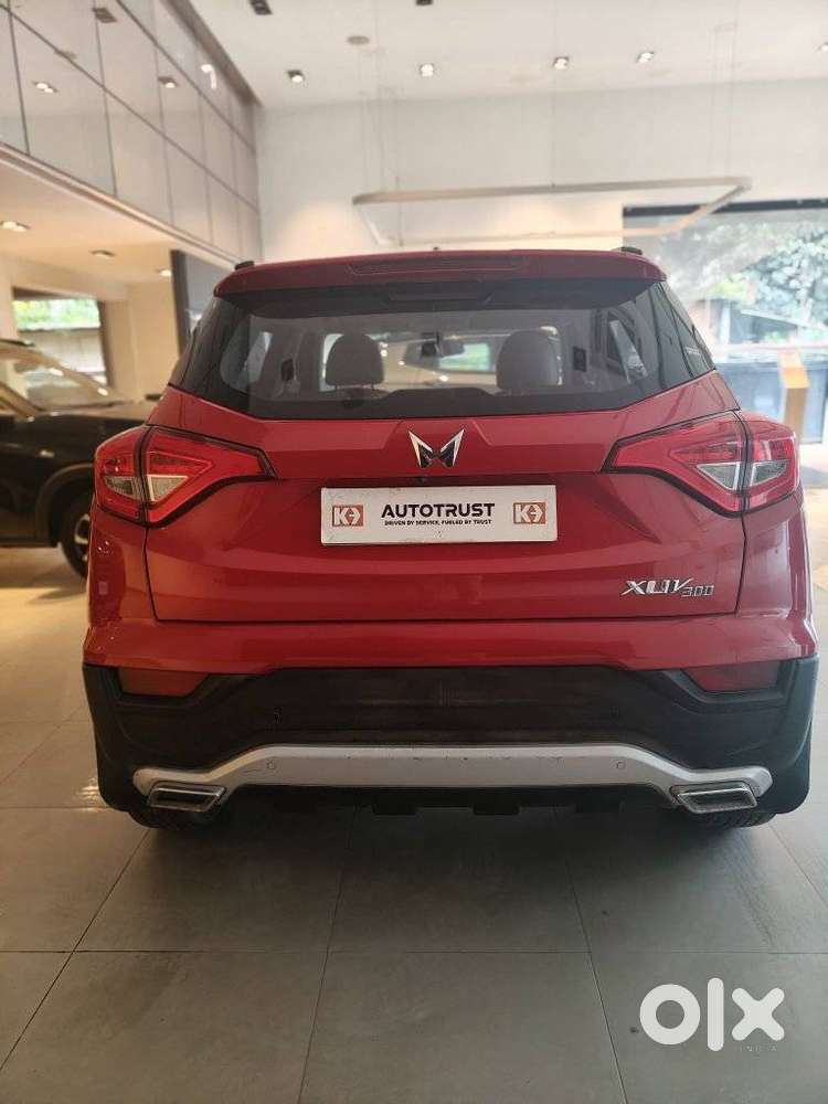 Mahindra Xuv300 W6, 2022, Petrol