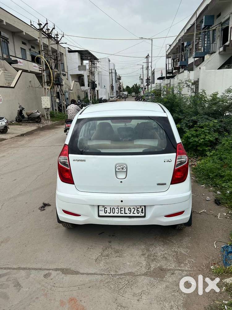 Hyundai I10 2013 Petrol 88500 Km Driven
