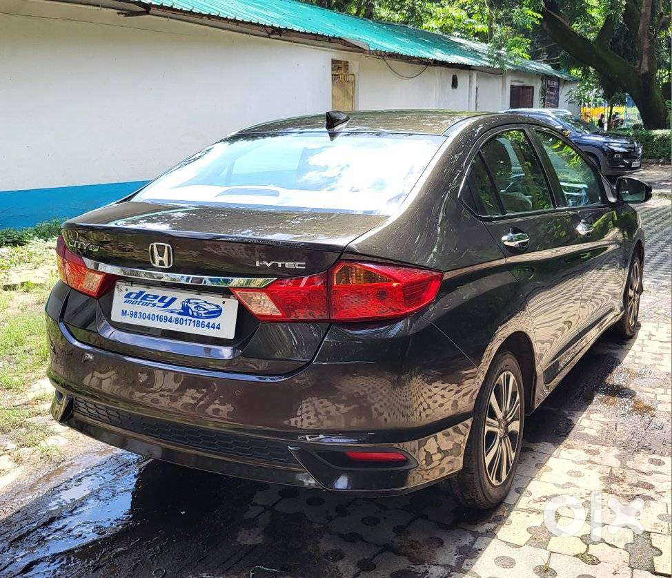 Honda City 1.5 V 5th Gen I-vtec Mt, 2019, Petrol