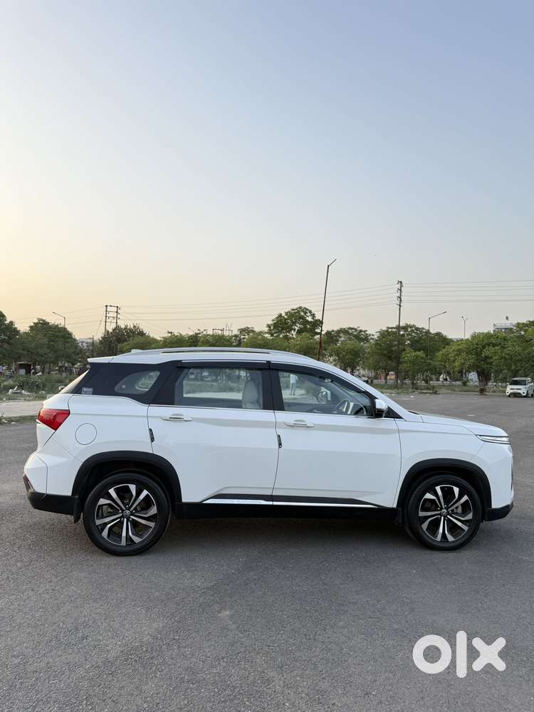 Mg Hector