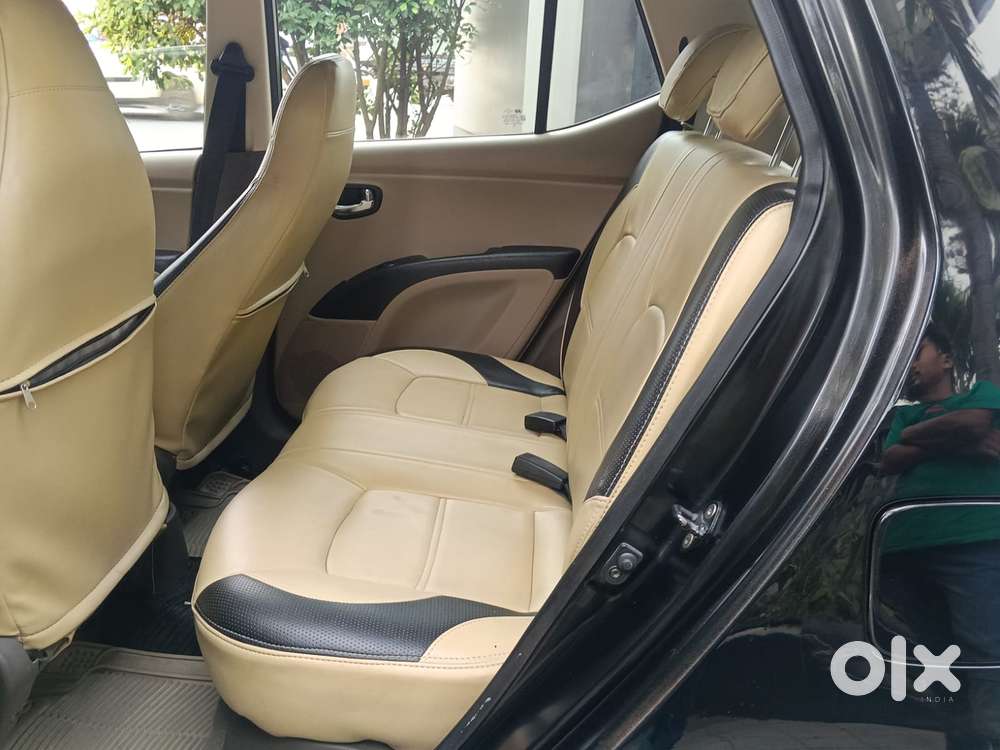 Hyundai I10 Sportz At, 2013, Petrol