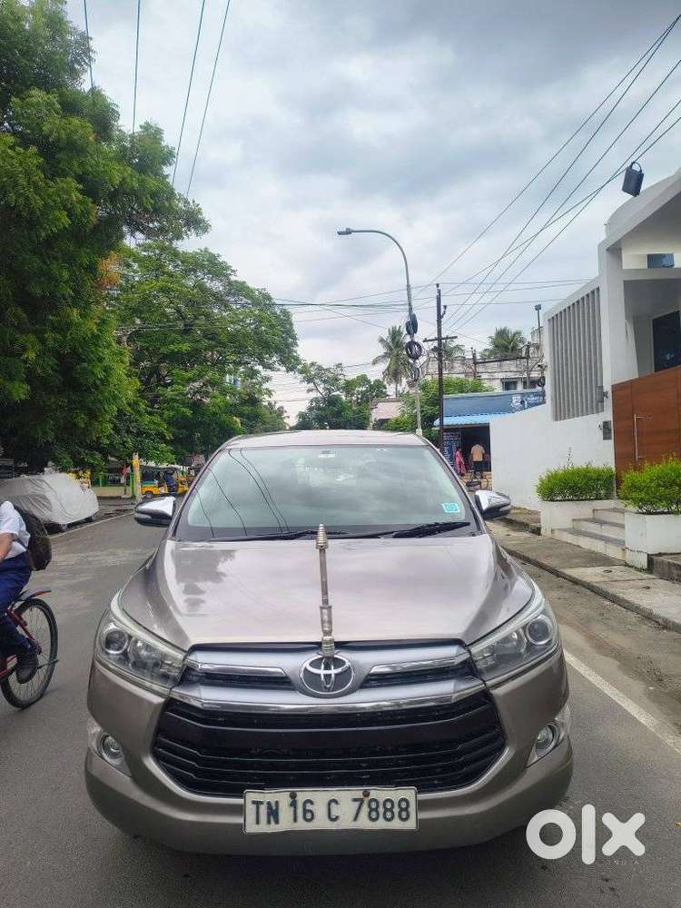 Toyota Innova Crysta 2.8z Automatic, 2016, Diesel