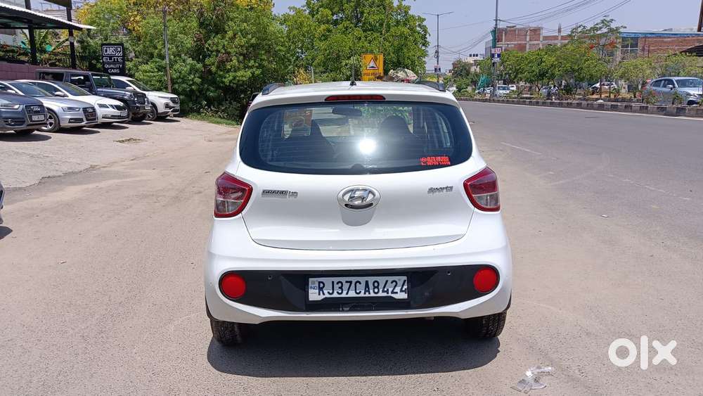 Hyundai Grand I10 Sportz O 1.2, 2018, Petrol
