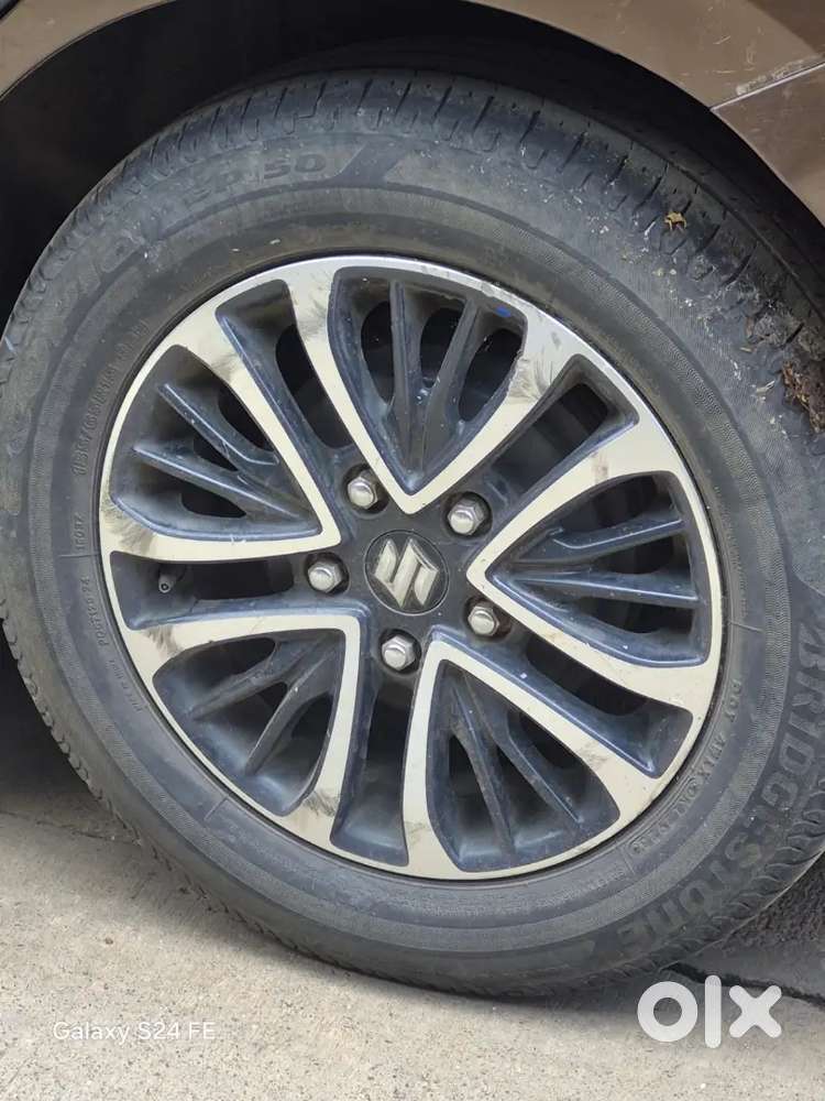 Maruti Suzuki Ertiga Zxi 2023 Petrol Automatic