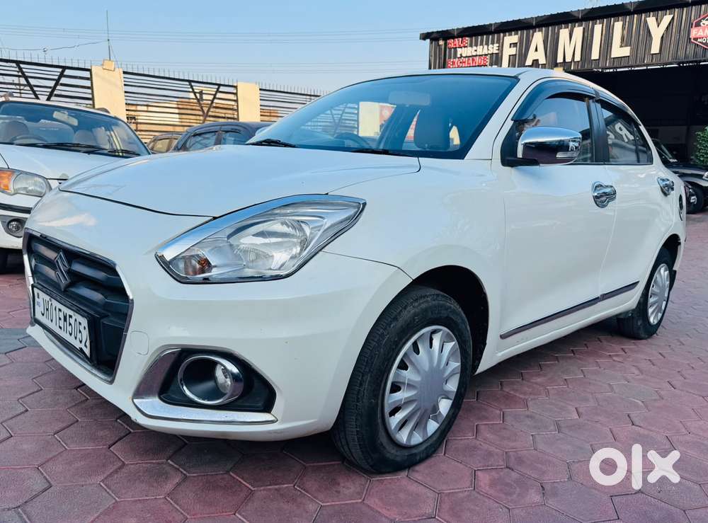 Maruti Suzuki Dzire Vxi Ags, 2021, Petrol