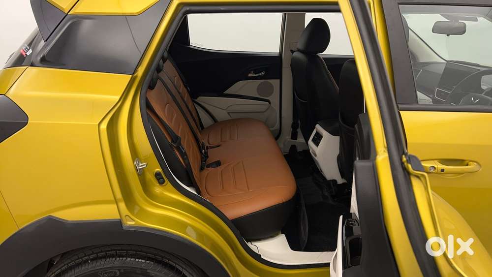 Mahindra Xuv 3xo Ax5l 1.2 Petrol At, 2024, Petrol