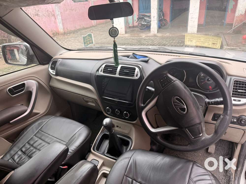 Mahindra Tuv 300 Diesel 2017
