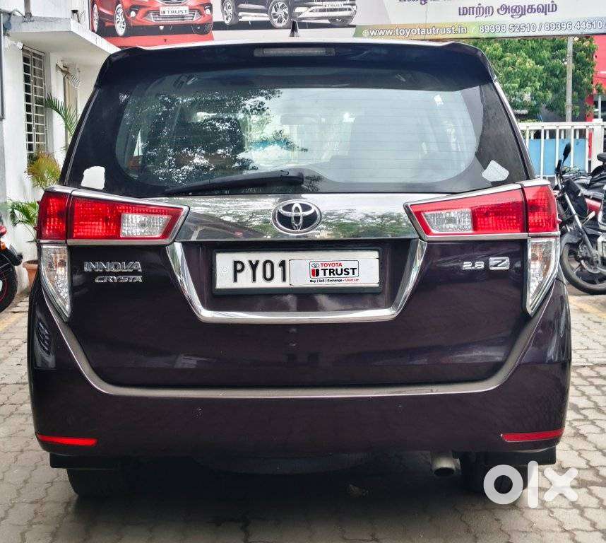 Toyota Innova Crysta 2.8z Automatic, 2016, Diesel