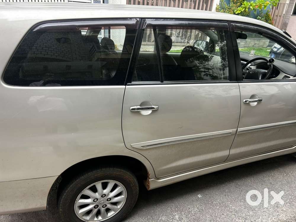 Toyota Innova Diesel Manual 2012 Car