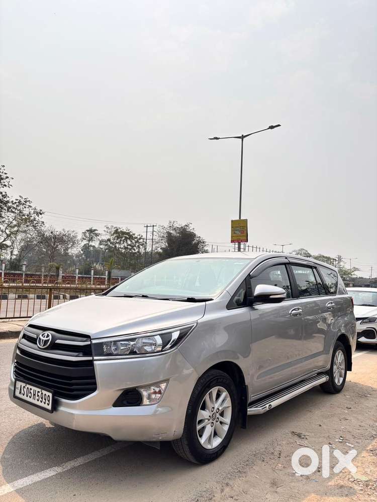 Toyota Innova Crysta