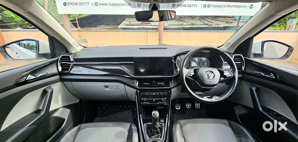 Skoda Kushaq 1.0 Tsi Style, 2022, Petrol