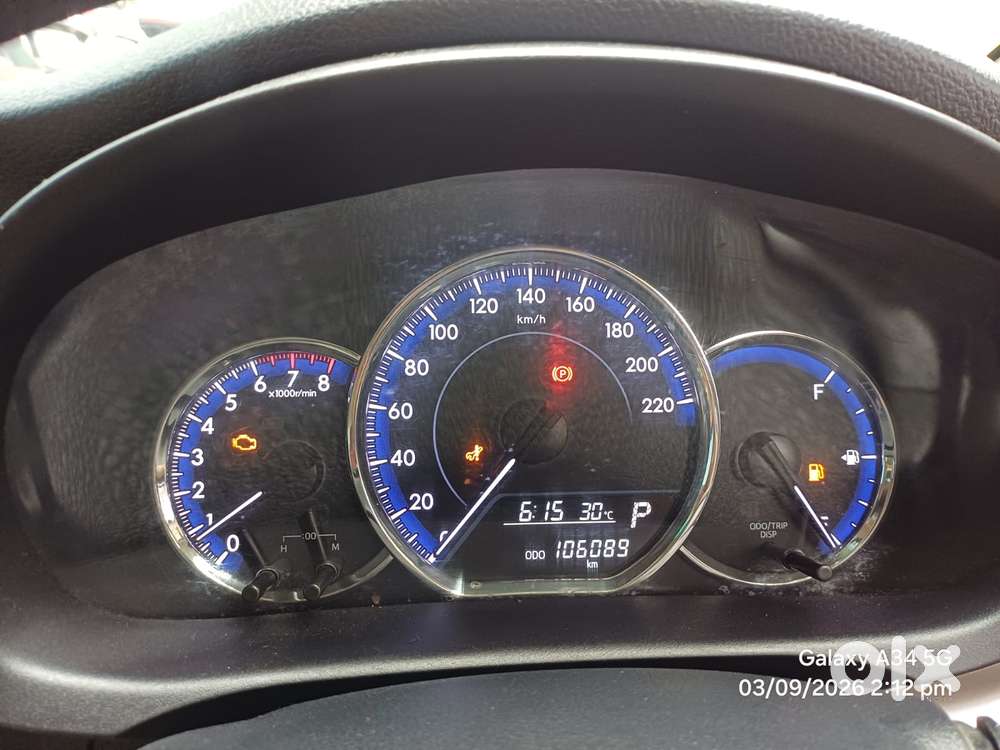 Toyota Yaris J Cvt, 2018, Petrol