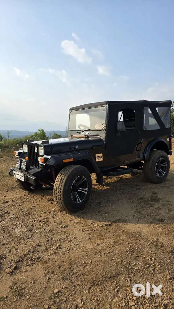 Mahindra Jeep