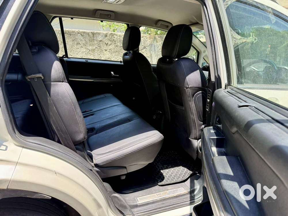 Tata Hexa 2.2 Xt 4x2 7 Str, 2017, Diesel