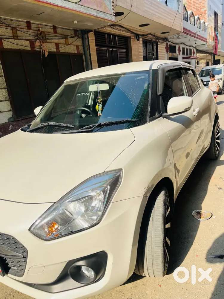Swift Zxi Plus 2023 Petrol