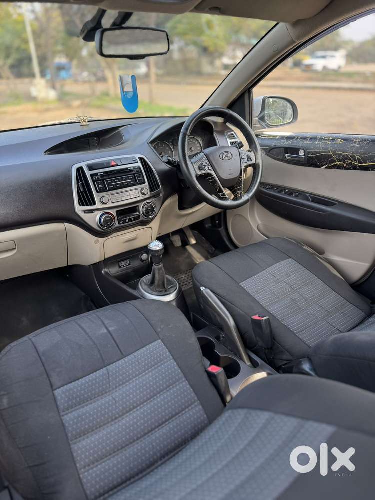 Hyundai I20 Sportz 1.2 Bs-iv, 2014, Petrol