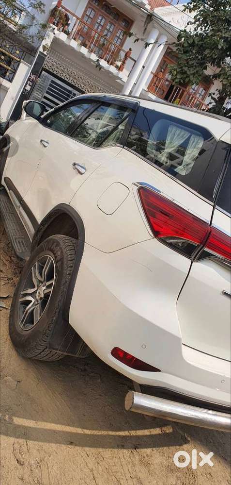 Toyota Fortuner 4x2 At 2.8 Diesel, 2019, Diesel