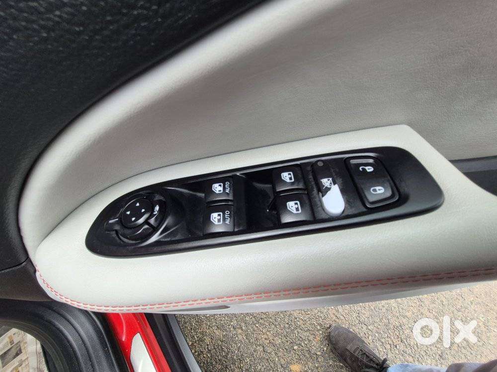 Jeep Compass 1.4 Limited (o) Petrol Dct, 2019, Petrol