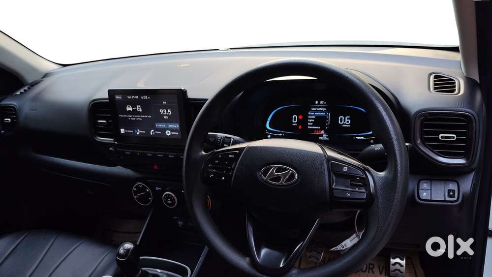 Hyundai Venue S (o) 1.2 Petrol Knight Edition, 2024, Petrol