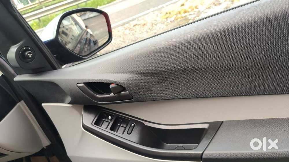 Tata Tiago 1.2 Revotron Xt (o), 2021, Petrol