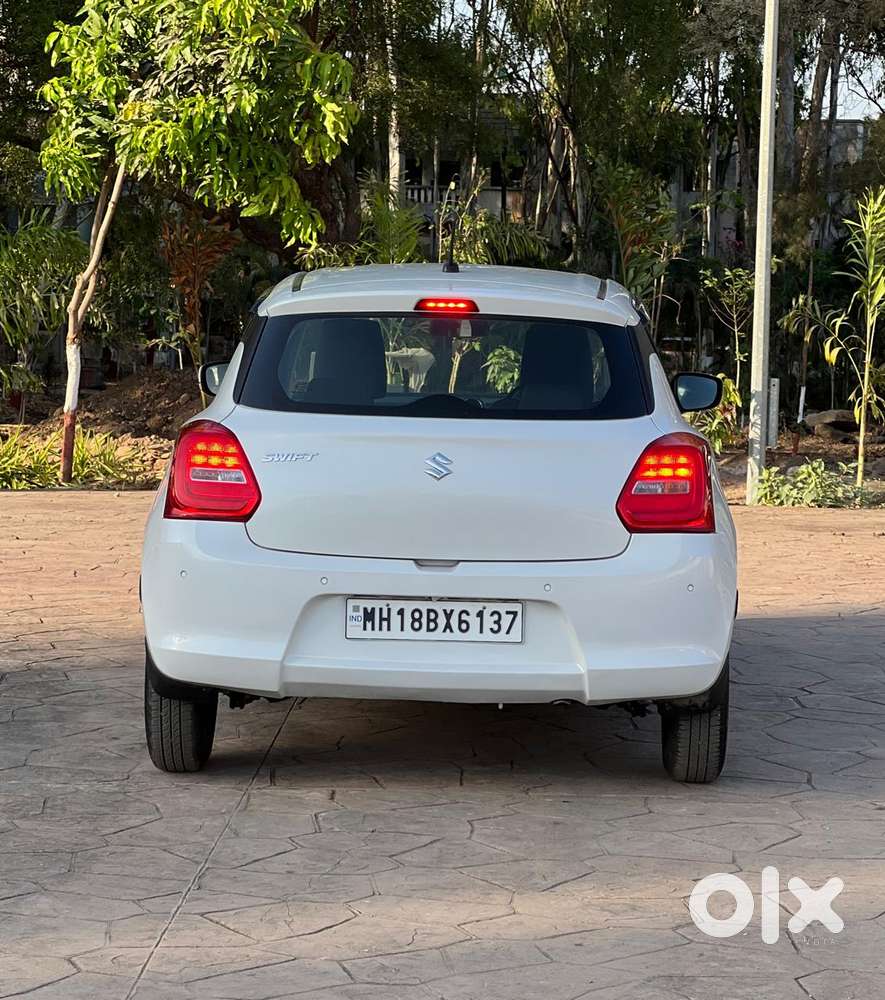 Maruti Suzuki Swift Vxi + Manual, 2023, Petrol