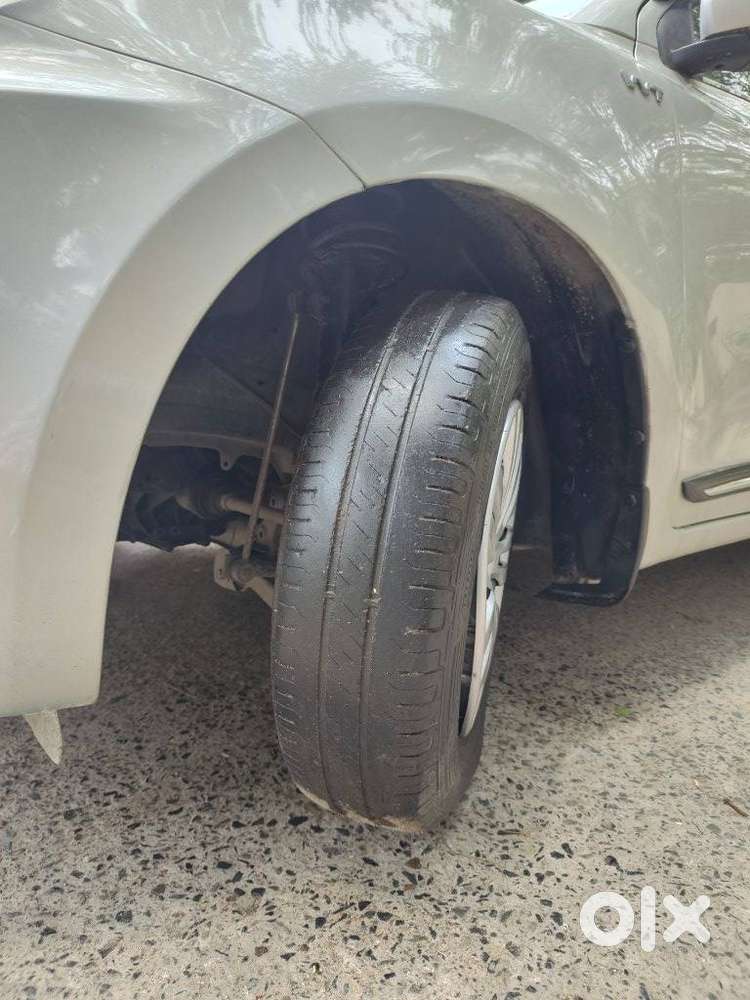 Maruti Suzuki Swift Dzire Vxi(o) Amt, 2018, Petrol