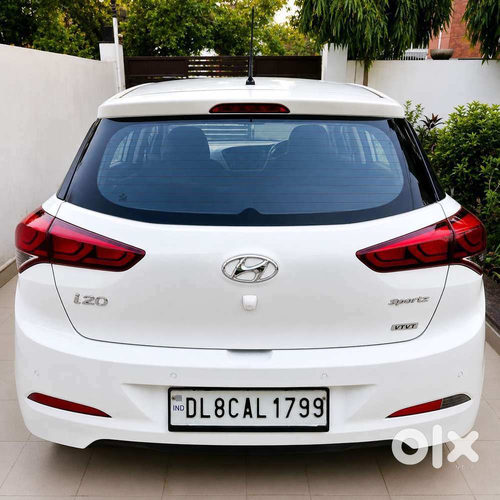 Hyundai I20 Sportz 1.2 Bs-iv, 2015, Petrol