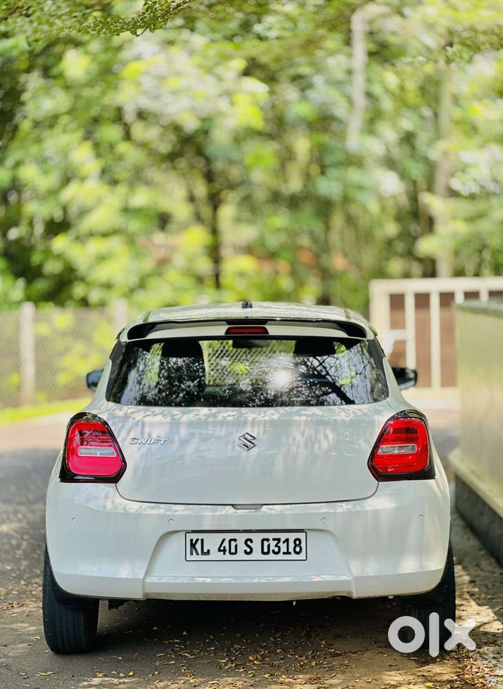 Maruti Suzuki Swift Amt Vxi, 2020, Petrol