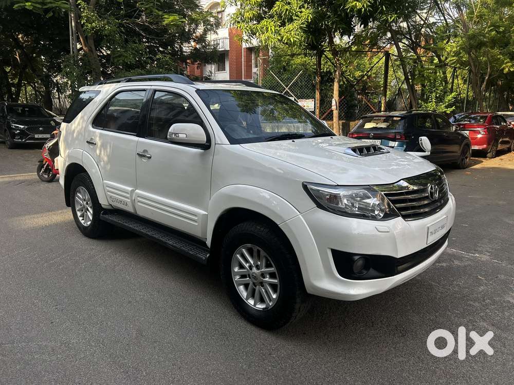 Toyota Fortuner 3.0 4x2 Automatic, 2012, Diesel