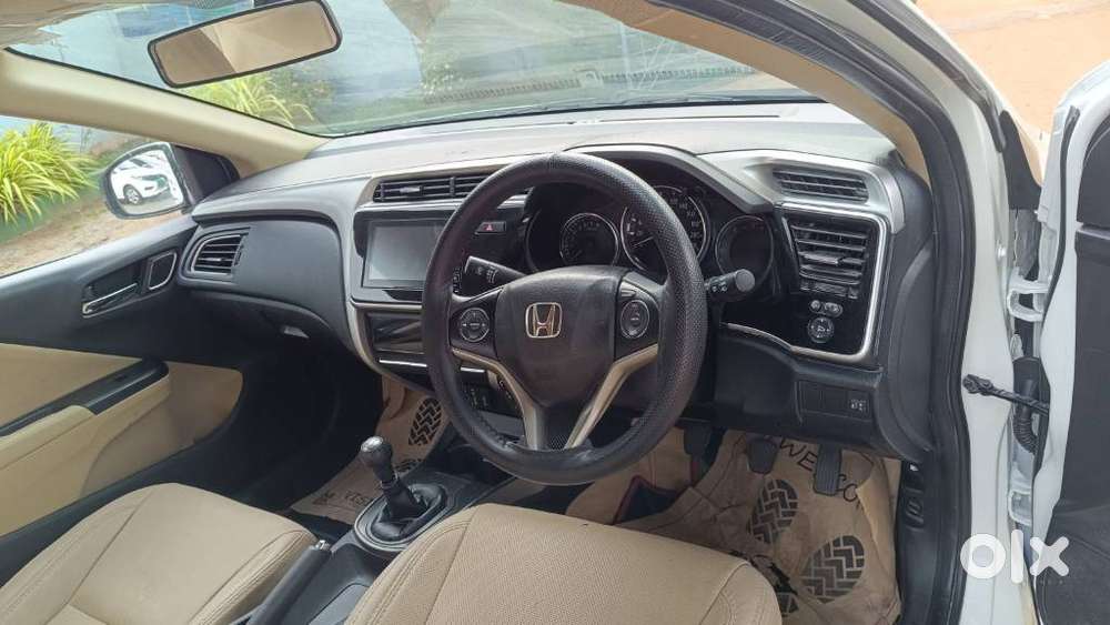 Honda City, 2023, Petrol