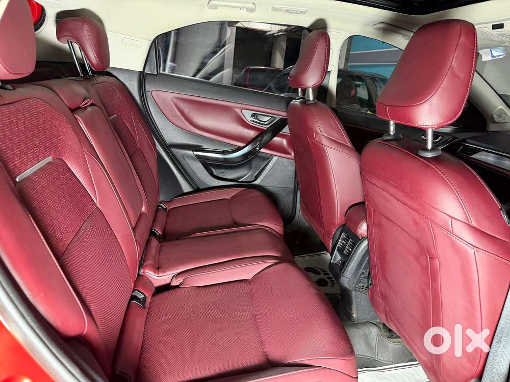 Tata Curvv Accom + A Dmt, 2024, Petrol