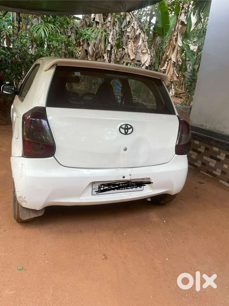 Toyota Etios Liva 2011 Diesel 110000 Km Driven
