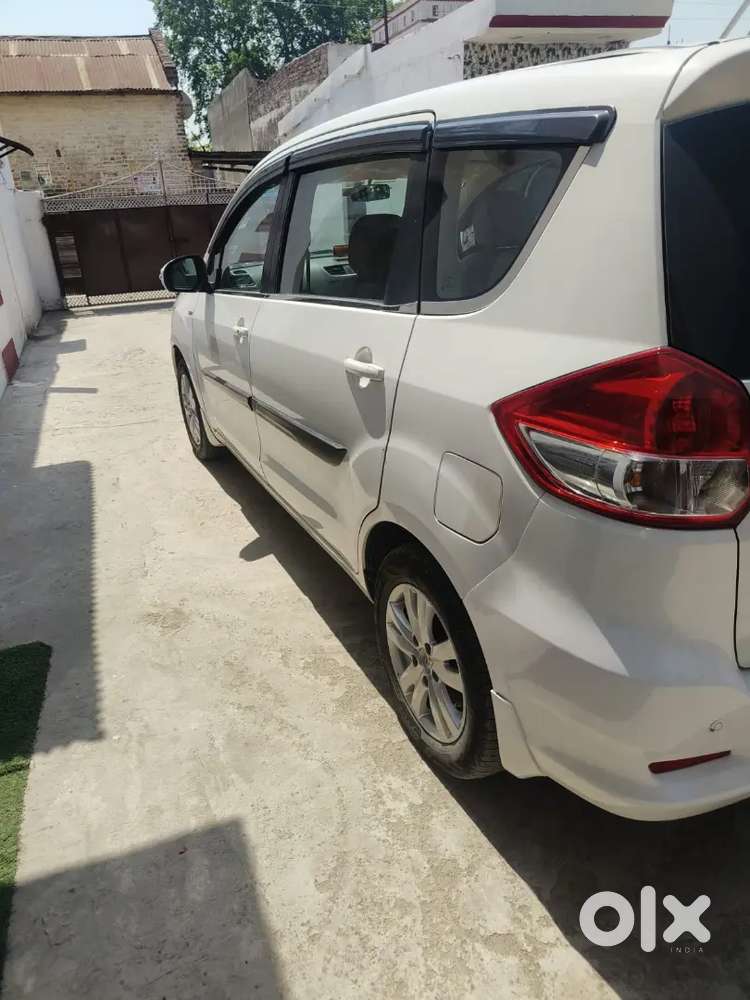Maruti Suzuki Ertiga 2016
