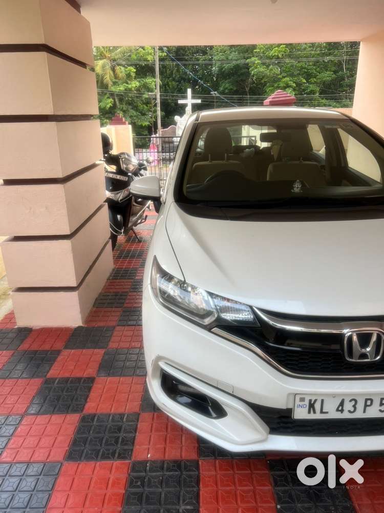 Honda Jazz 2022 Petrol 39000 Km Driven
