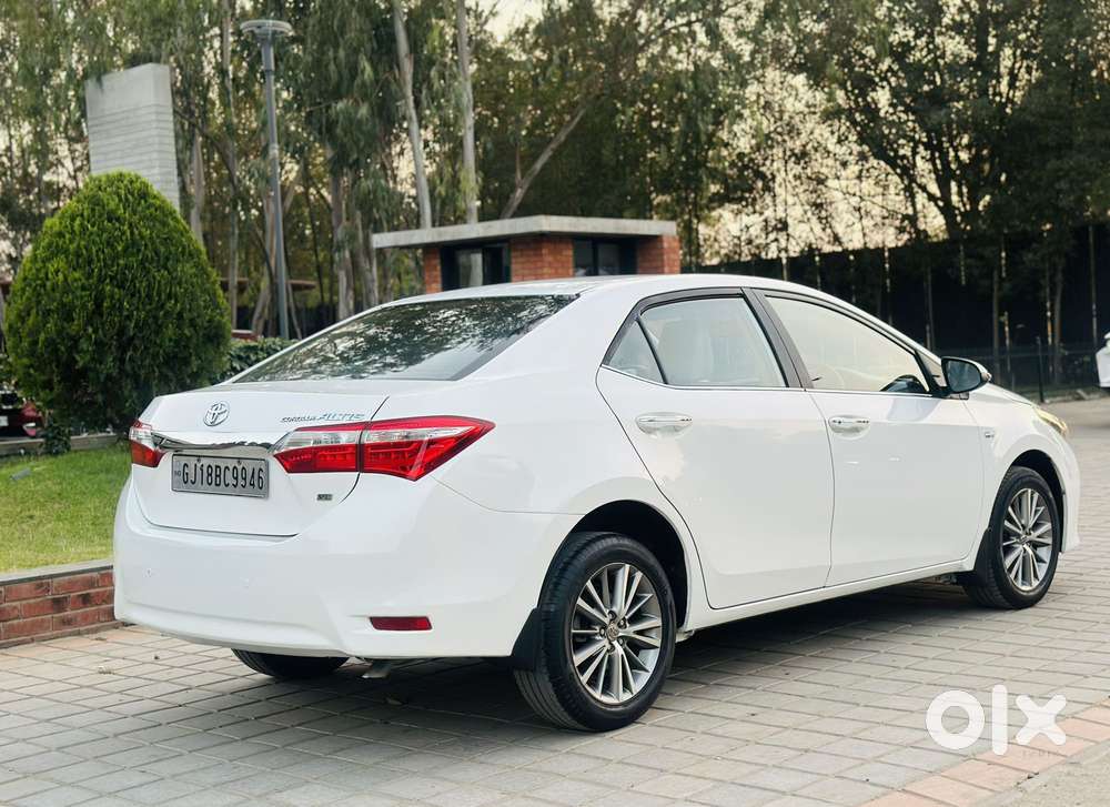 Toyota Corolla Altis