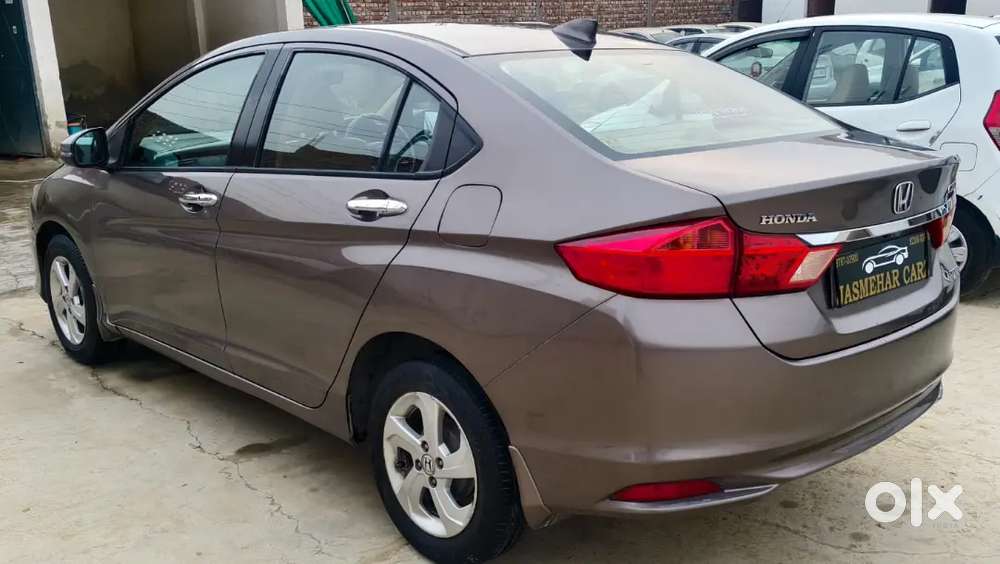 Honda City 2015 Diesel Well Maintained