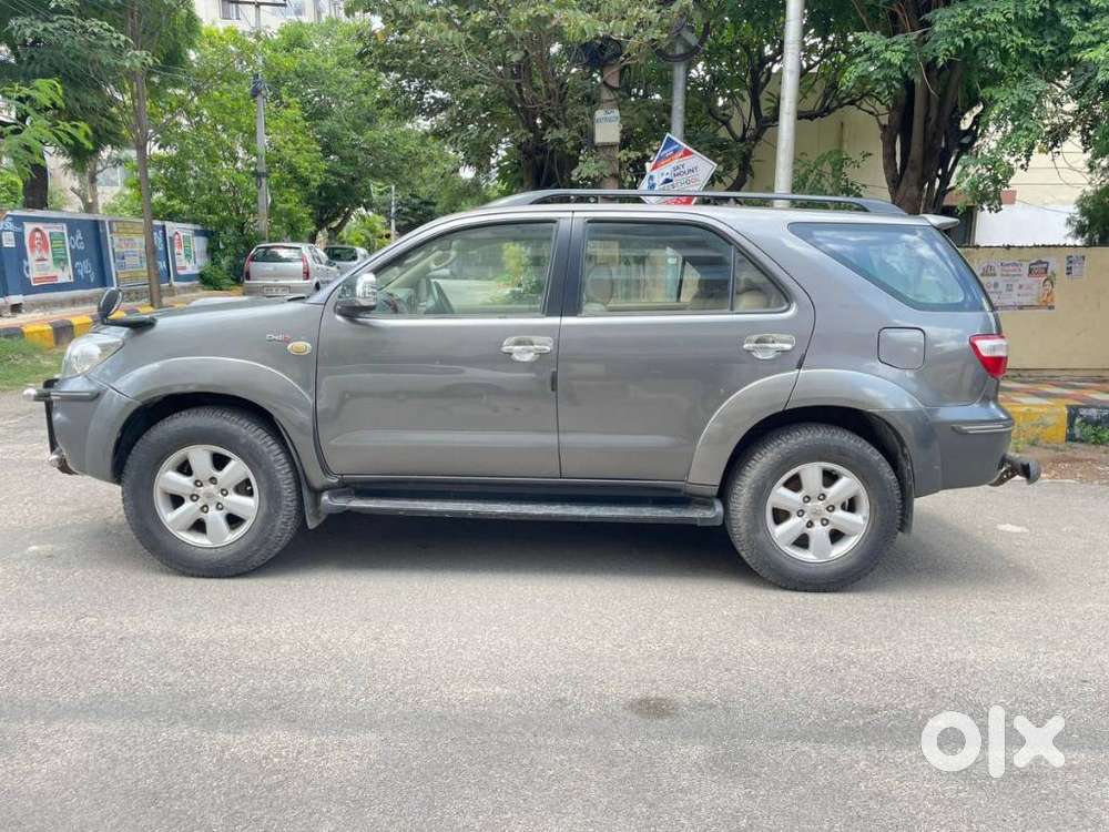 Toyota Fortuner 3.0 4x4 Manual, 2010, Diesel