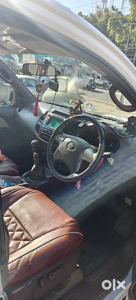 Toyota Fortuner 2013 Diesel 100000 Km Driven