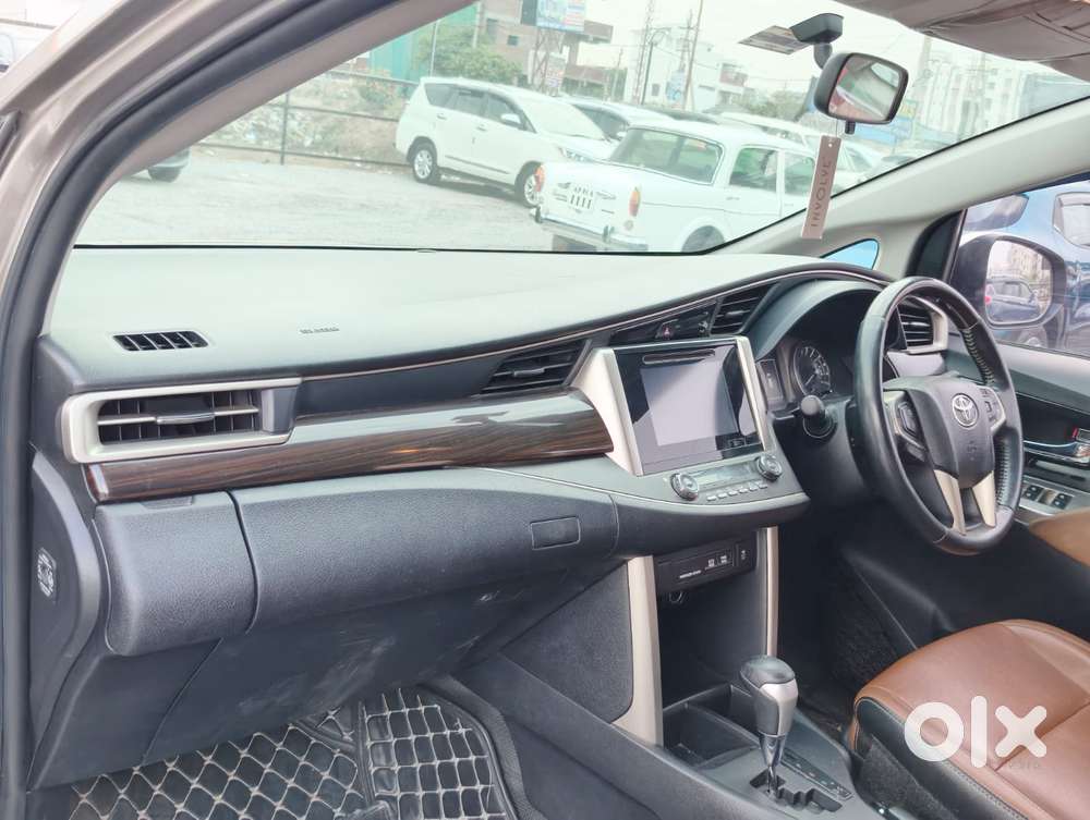 Toyota Innova Crysta 2.4 Z 7 Str, 2017, Diesel