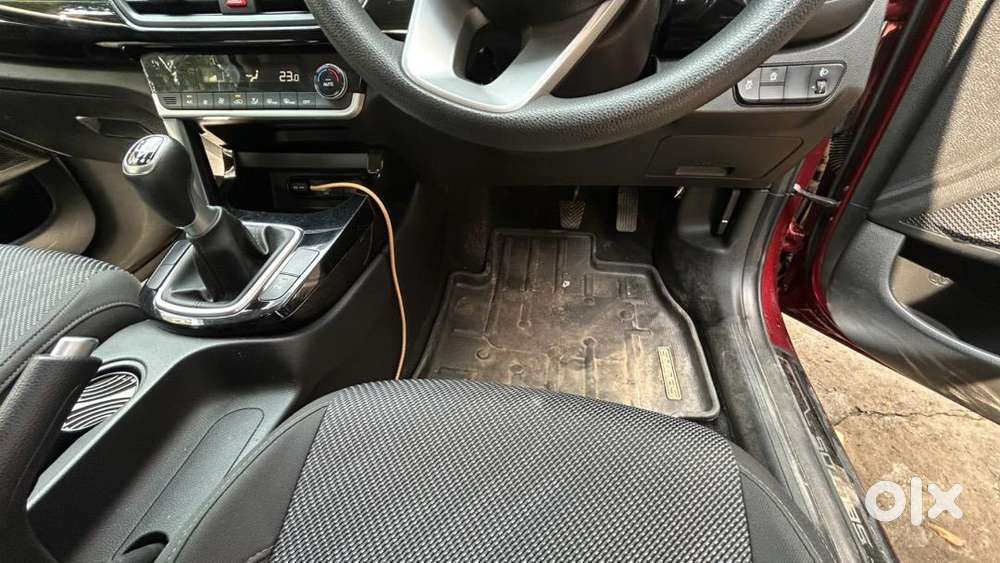 Kia Seltos 2023 Petrol Htk + Imt Well Maintained