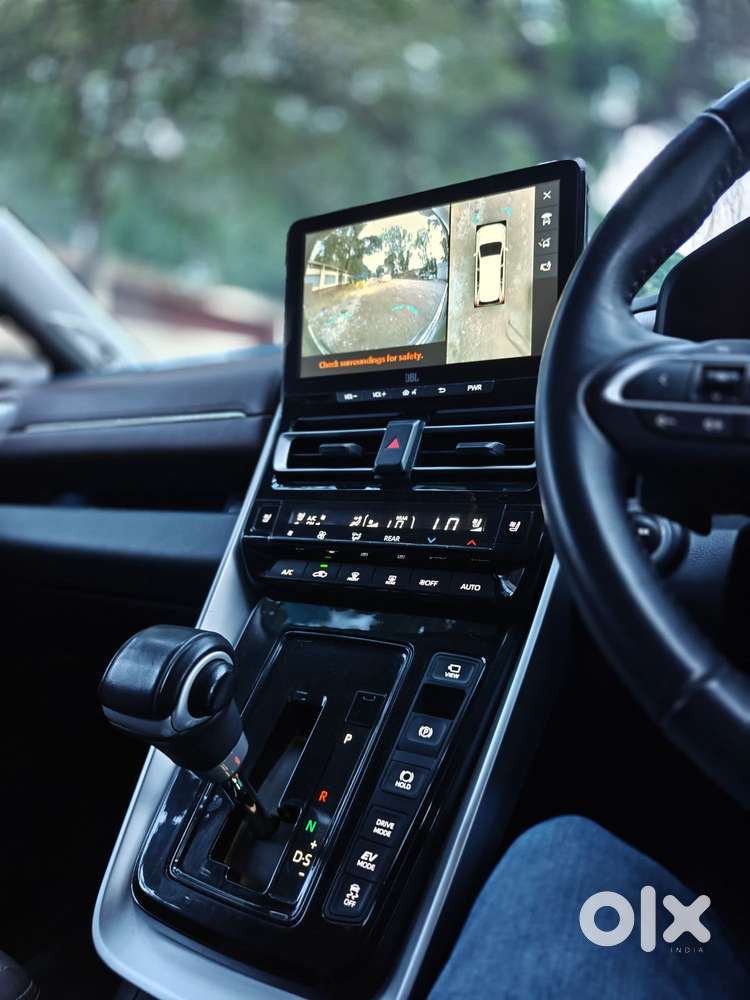 Toyota Innova Hycross 2.0 Zx (o) Hybrid 7 Str, 2024, Cng & Hybrids
