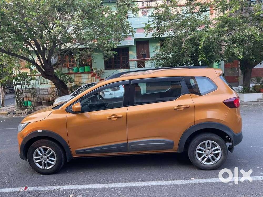 Renault Triber Rxt, 2021, Petrol