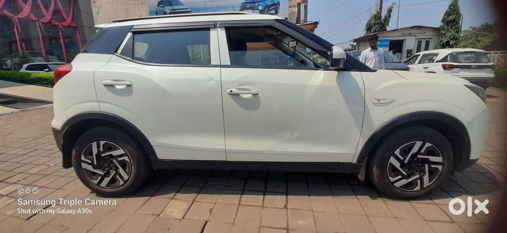 Mahindra Xuv300 W4, 2023, Petrol