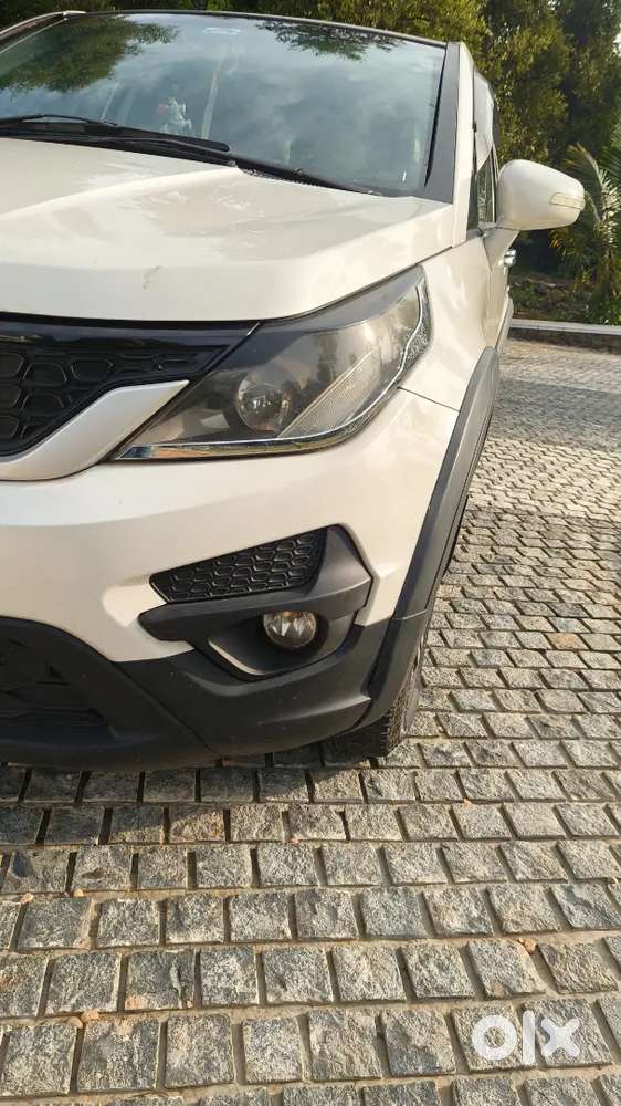Tata Hexa 2017 Diesel Well Maintained