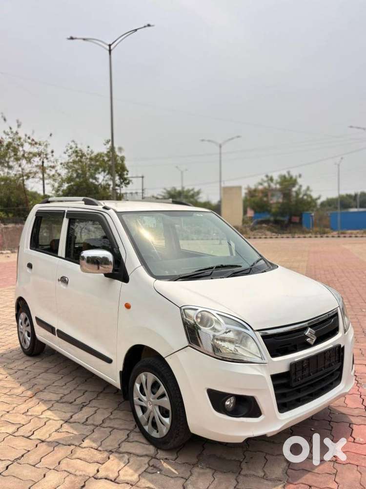 Maruti Suzuki Wagon R Vxi 1.2, 2018, Petrol